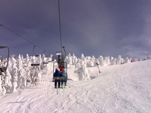 山形蔵王名物の『樹氷』大自然に癒されます♪