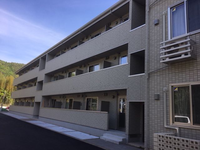 寮は築浅、完全個室寮。とっても快適です！