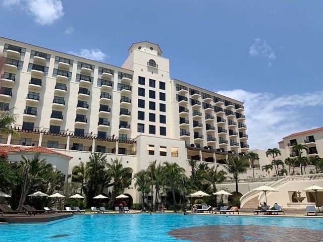 北谷エリアから車で30分！スペイン風リゾートホテルがあなたの職場に！！