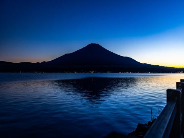 ★河口湖は通年人気な観光地ですので四季を楽しめます★