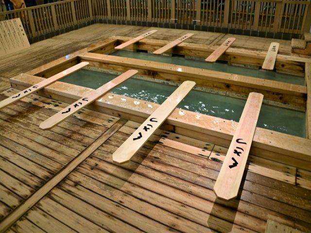 草津といったら湯もみ。是非楽しんできてくださいね！