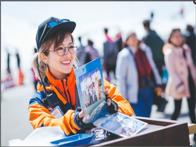 お客様の笑顔を引き出すお仕事です★