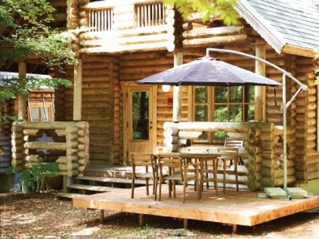 敷地内にロッジもございます！