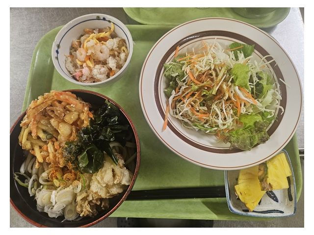 ご飯もがっつり