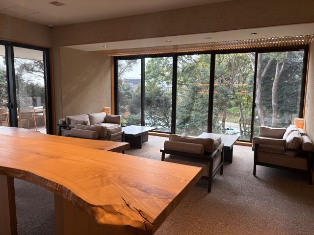 目の前は相模湾！晴れた日は初島を望めます！