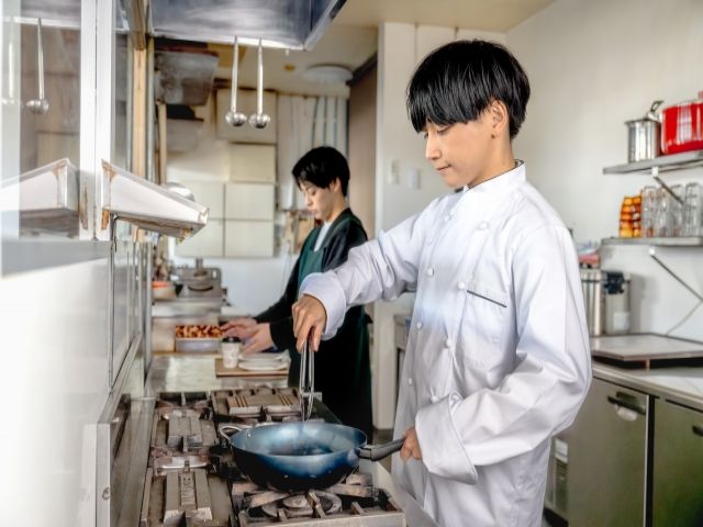 調理補助のお仕事ですが、スキルよりも人柄重視です！