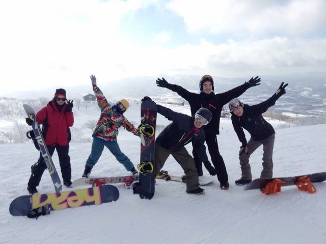 氷瀑祭りや近隣にはスキー場もあり、プライベート充実◎