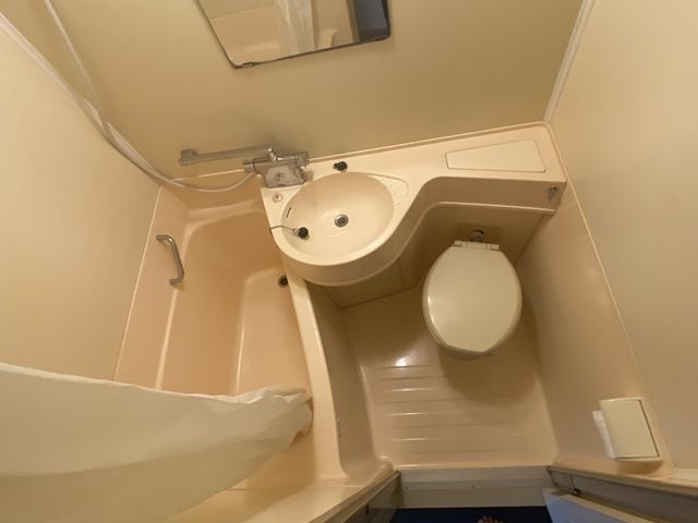 バス・トイレ付きです☆