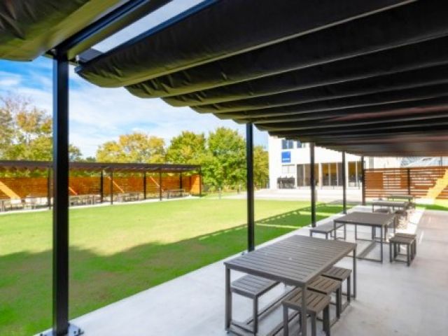 ワンちゃんも泊まれる施設♪