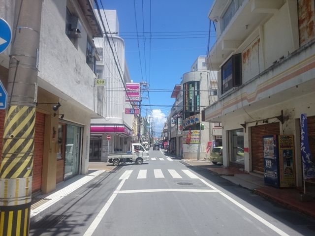 寮周辺は便利なエリアです。