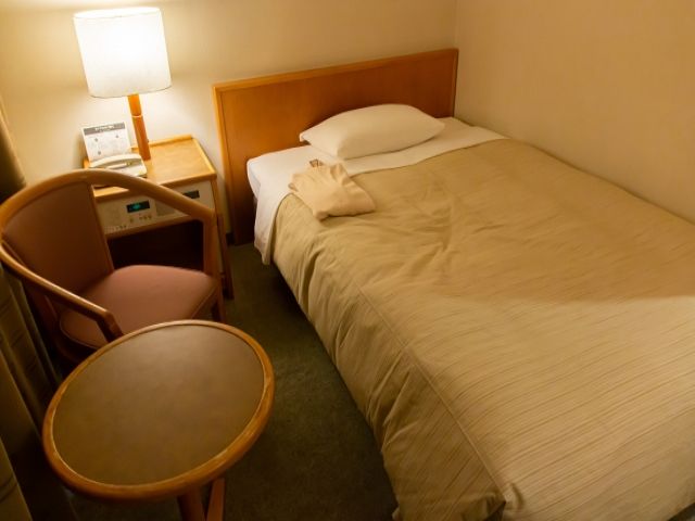 客室にて住み込みが可能です！