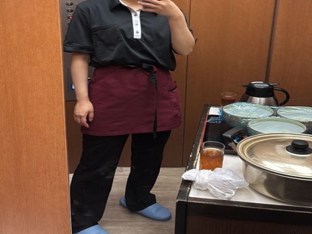 勤務中の制服です。