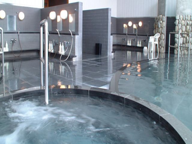 アルカリ性単純泉で肌がツルツルになる『美肌の湯』