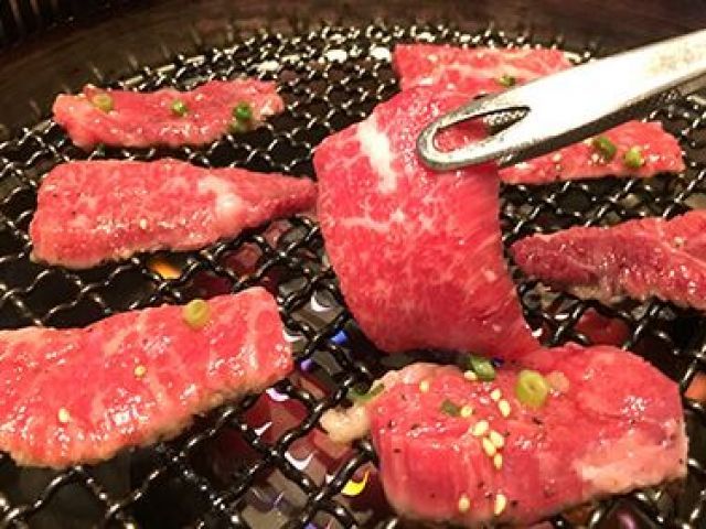 肉☆肉★肉！沖縄を代表する焼肉店での募集です。