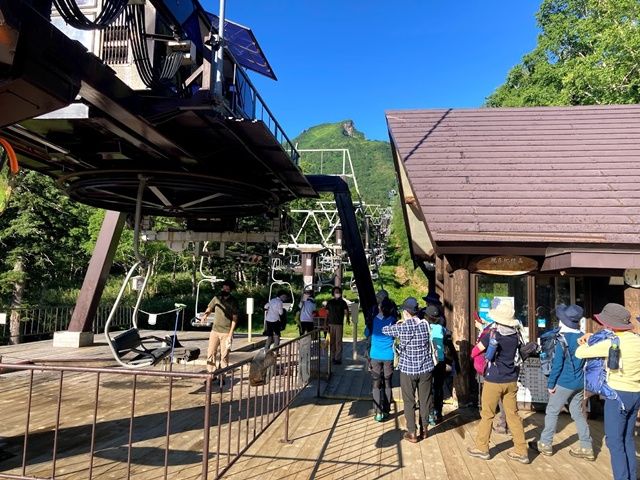 レアなロープウェイ施設でのお仕事☆