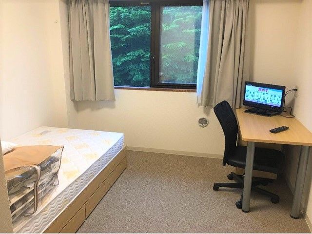 寮もピカピカ完全個室寮☆
もちろんWi-Fiも完備しているので快適!!