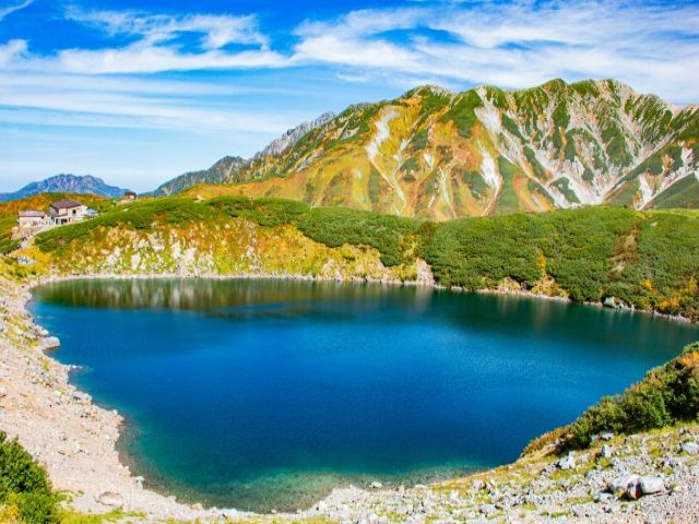 立山黒部アルペンルートは見たことがない絶景が広がっています★