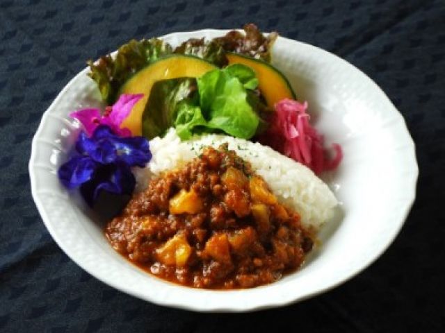 社割も50％OFFでレストラン利用可能です！！