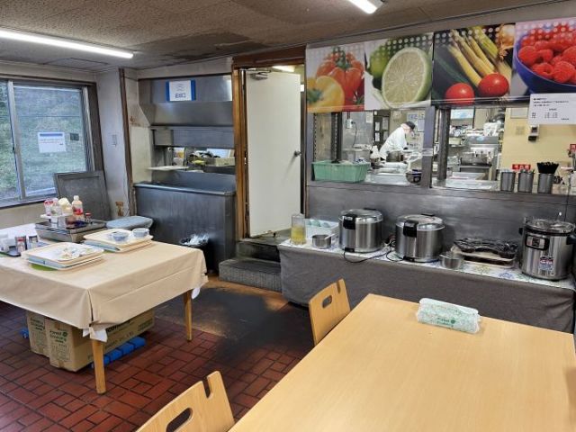 従業員食堂の様子です。