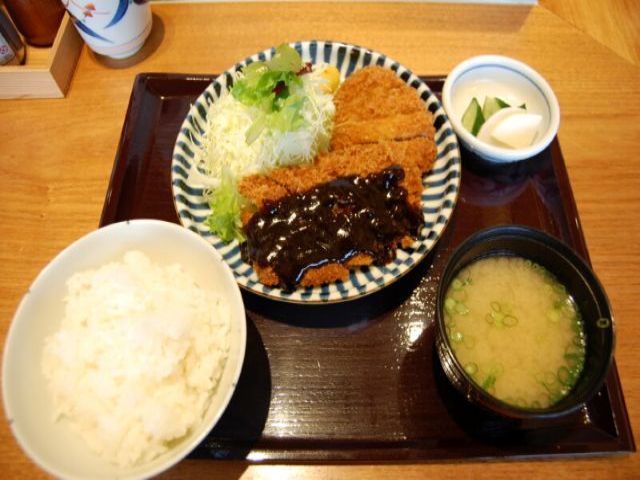 おいしい賄いを食べれます！他にも海鮮丼もあります！