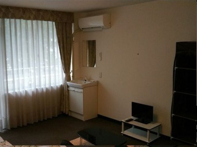 寮のお部屋も個室で快適!!
従業員送迎バスがあるので通勤も楽々です♪