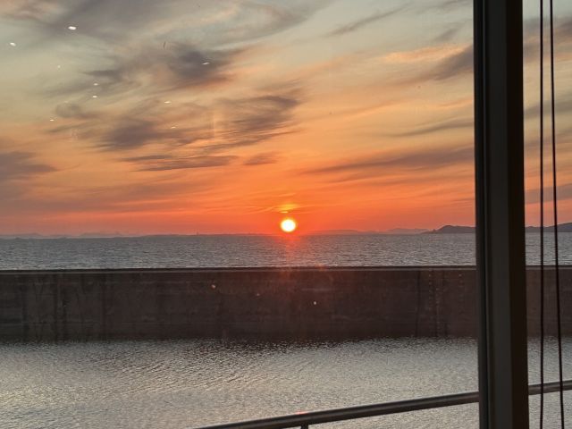 天気が良い日は綺麗な夕日を見ることができます☆
周りに高い建物がないので、景色が綺麗です！