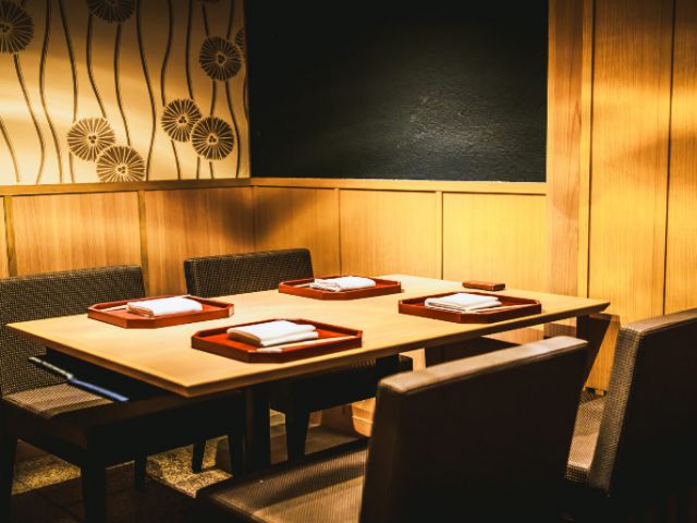 落ち着いた店内です！