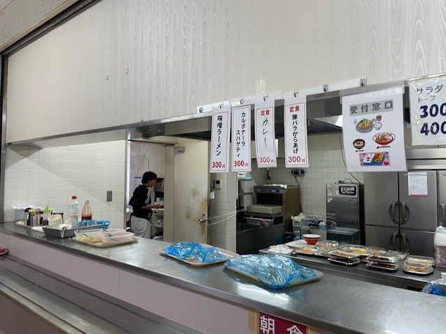 従業員食堂を完備！
食堂内はWi-Fiの利用が可能♪