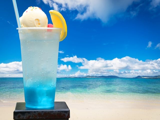 綺麗な海が目の前に広がっています！