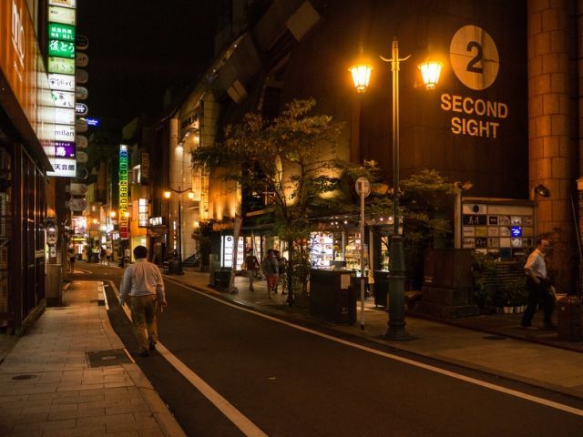 夜の熊本市内も楽しいですよ！美味しい食事やお酒もありますよ！