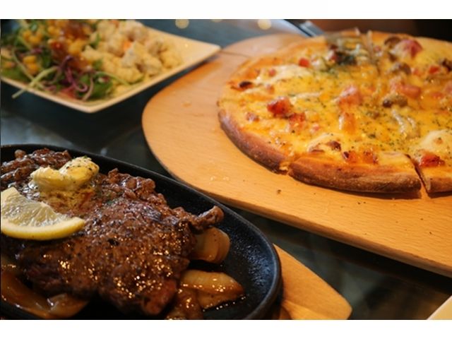 県内で飲食店を複数展開している企業のステーキ店です♪