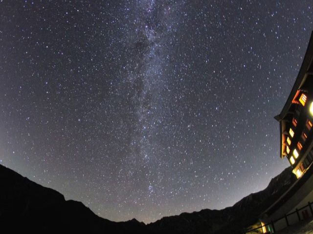 夜は星空観賞もできます♪圧巻の星を見ながら毎日のお仕事ができます(^▽^)
