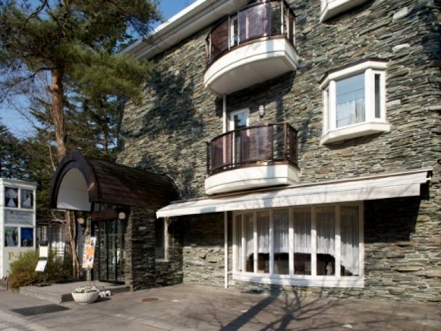 大事なのは明るさと笑顔！
ウェディングパーティーなども営業している施設です