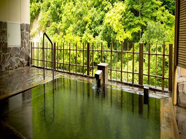 自然を感じられる大浴場は格別です！