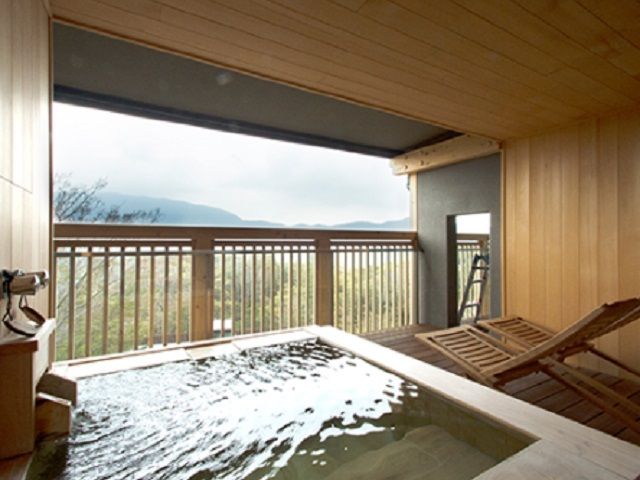 客室のお風呂からの眺め♪