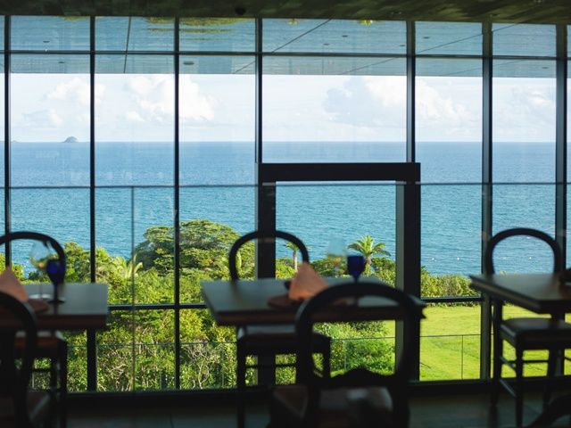 「祈りの島、光の宿」東シナ海の日の出、沈む日の入。どちらもお愉しみいただけます。
