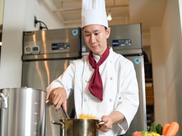 調理経験のある方の募集となります。
