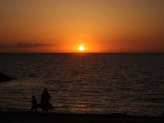 東シナ海に沈む、美しい夕日を独り占め♪沖縄でしか見ることができない景色がたくさんあります★