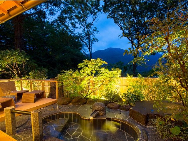 お庭も素敵です♪