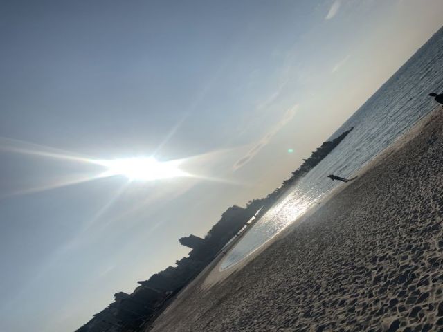 休日は是非白良浜へ！