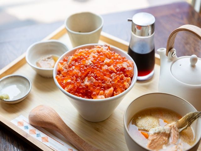 北海道といえば海鮮丼！