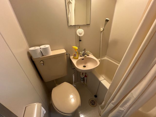 室内にお風呂がありますが、館内大浴場も利用いただけます。