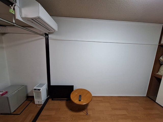 寮はシンプルな造りですが、宿の目の前なので通勤も楽々♪もちろんWI-FI完備！！