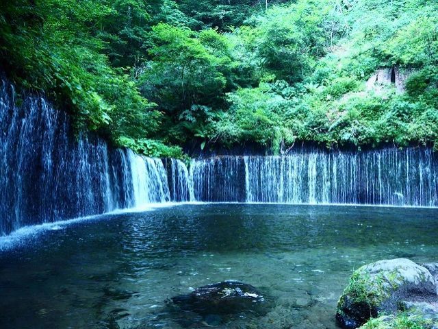 白糸の滝。
観光スポットもたくさんありますよ!!