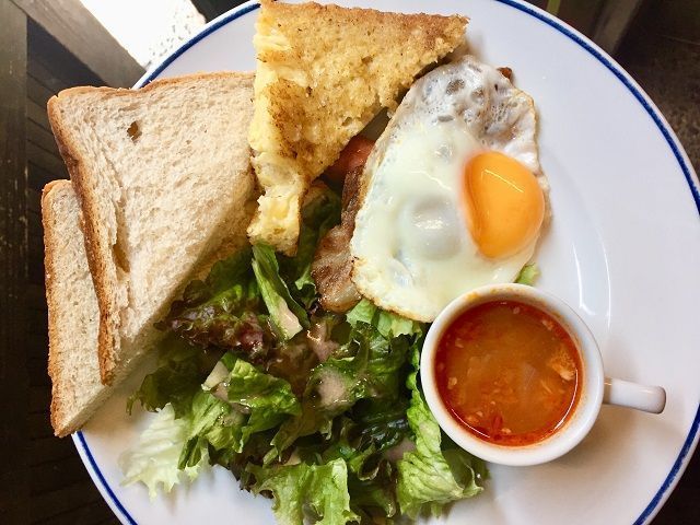 国内外に多数の店舗を展開中の人気飲食店のお仕事です！賄い付き！！