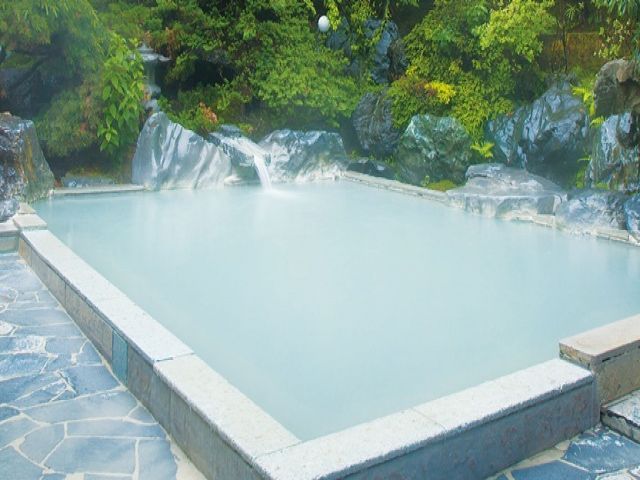 【温泉】硫黄の匂いが漂う癒しの温泉～♪