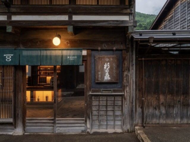 お客様には非日常な時間を味わっていただきましょう！