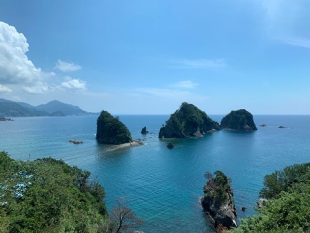 綺麗な海もあります！！