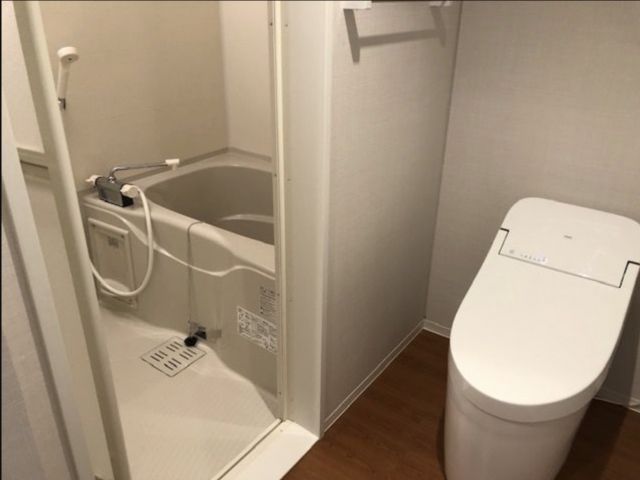 バス・トイレ別の新築寮が自慢♪