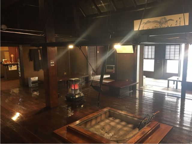 趣のある館内